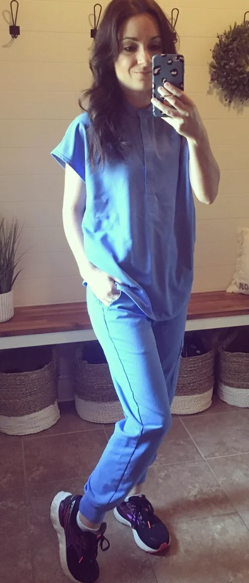 6-shoes-to-wear-with-scrubs-in-february-2024-with-great-comfort-and